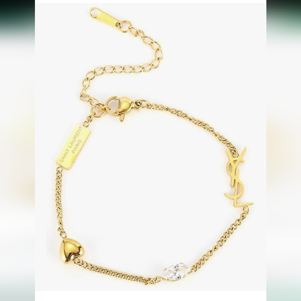 Elegant Chic Gold Bracelet with Heart Charm and Logo